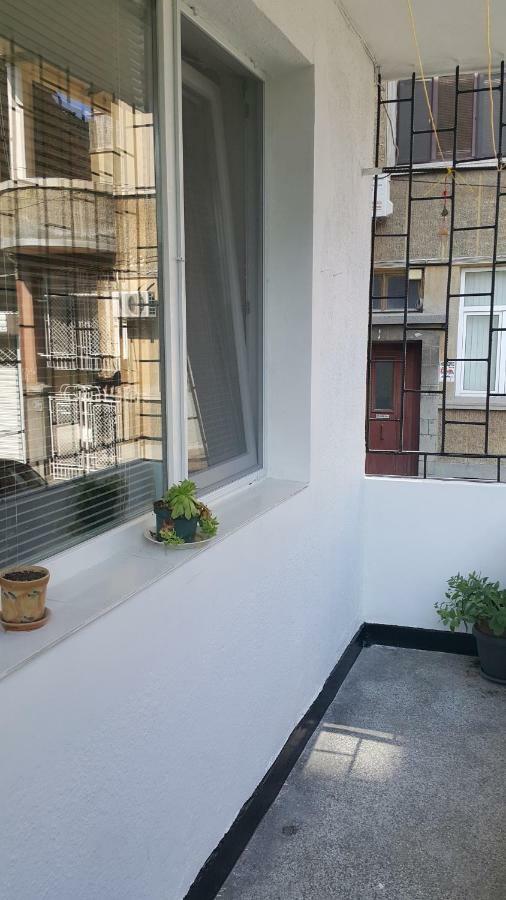 Super Center-Huge 2 Bedrooms Apartment Burgas Екстер'єр фото